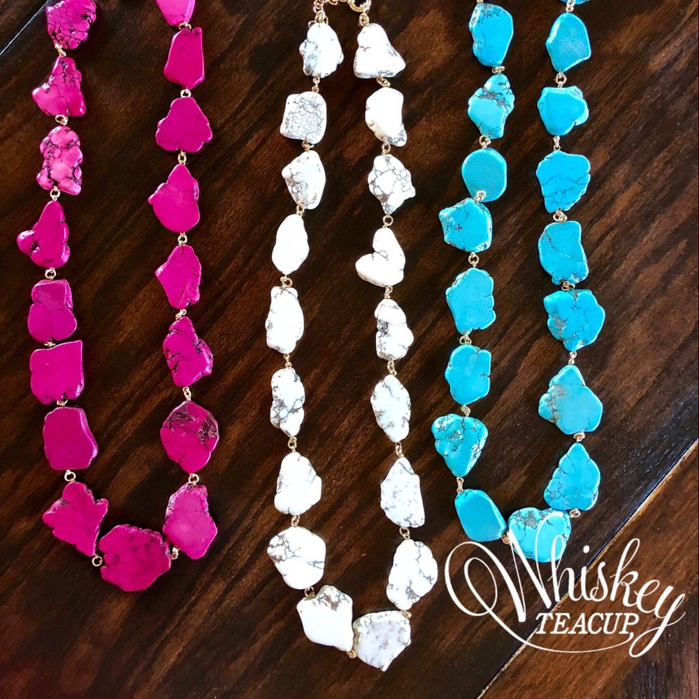 Cream Rivulet Necklace - Picture 2 of 2